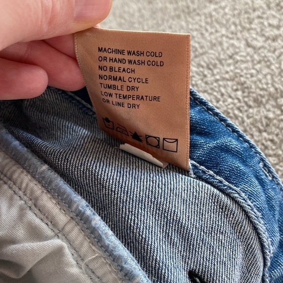 Driftwood Farrah flared jeans women’s 31” raw hem - Picture 8 of 8